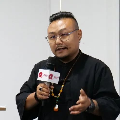 茅臺聯名瑞幸刷屏!照明品牌也能這么玩嗎?(上)