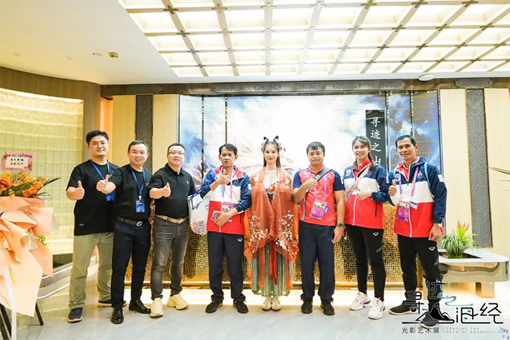 多國亞運代表團到訪，杭州這場“光影秀”火了
