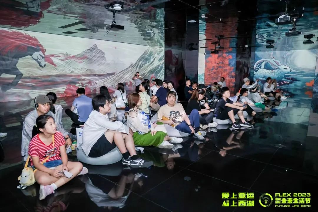 多國亞運代表團到訪,杭州這場“光顯秀”火了